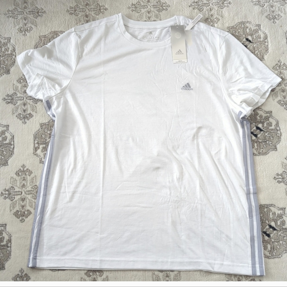 2XL Adidas Loose Fit Short sleeve t-shirt
